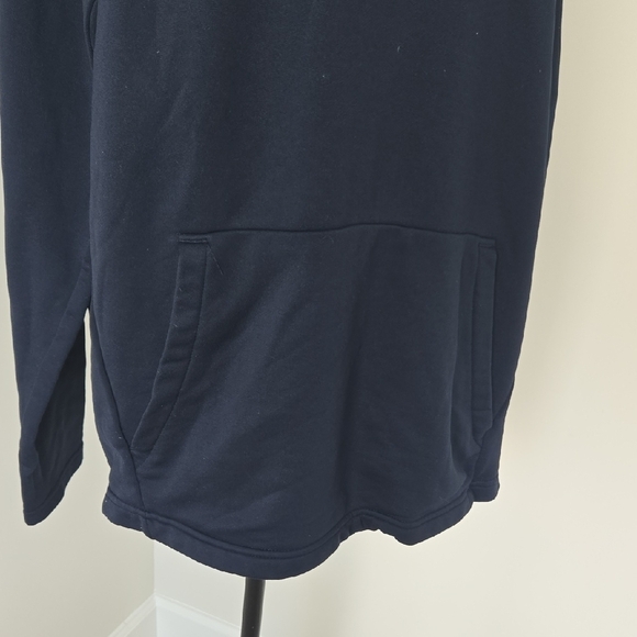 Old Navy Men's Dark Blue Hoodie - Picture 2 of 3